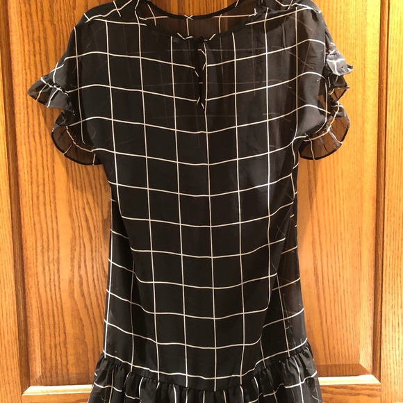 Forever 21 Ruffle Dress - Picture 2 of 2